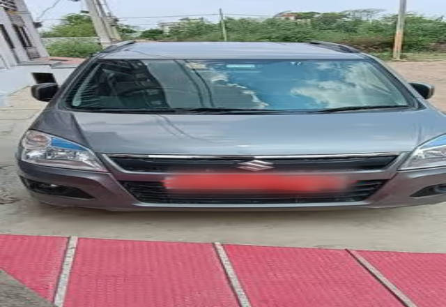 https://images10.gaadi.com/usedcar_image/4558674/original/cdff609a-0745-4356-91be-00650c7358a8.?imwidth=6400