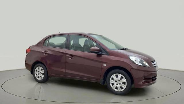 https://images10.gaadi.com/usedcar_image/4558678/original/9688fda0402ed61ace050fa1c44269bf.jpg?imwidth=6400