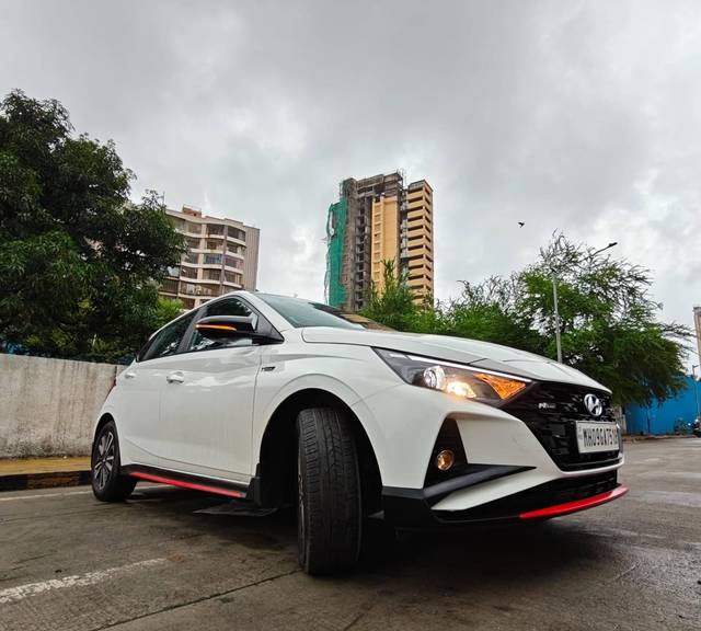 https://images10.gaadi.com/usedcar_image/4558686/original/processed_98c20908c59b882a4f7e68570b264c9d.jpg?imwidth=6400
