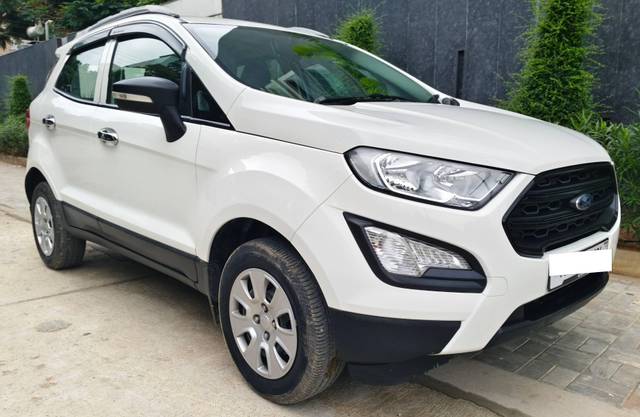 https://images10.gaadi.com/usedcar_image/4558693/original/processed_395331ab-67a2-45a3-9c73-1eb49680fd15.jpg?imwidth=6400