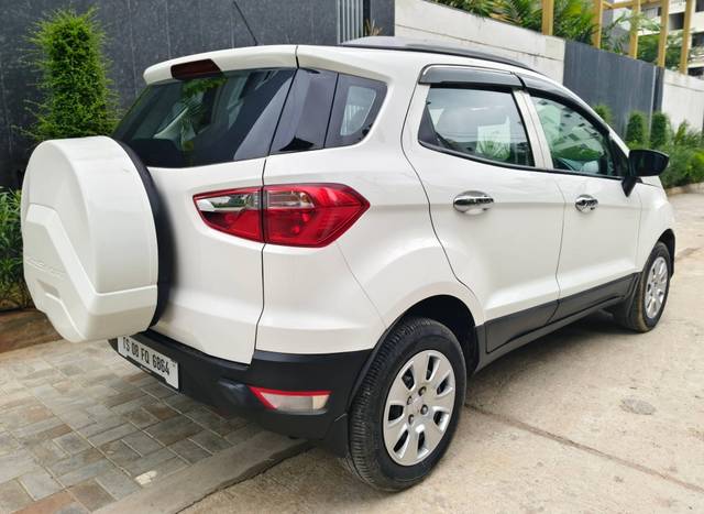 https://images10.gaadi.com/usedcar_image/4558693/original/processed_bd133033-41d2-40f5-8f62-0505b6b57249.jpg?imwidth=6402