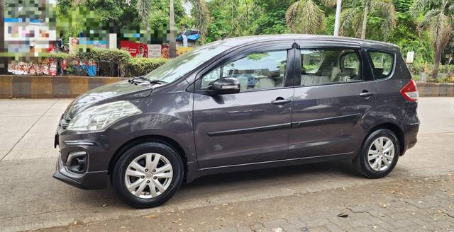 https://images10.gaadi.com/usedcar_image/4558710/original/processed_12d558c18a29a3c55b11f1ece220a2e2.jpg?imwidth=6400