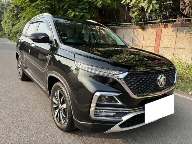 https://images10.gaadi.com/usedcar_image/4558777/original/processed_e08532807a311855fbba704945a59d16.jpg?imwidth=6400