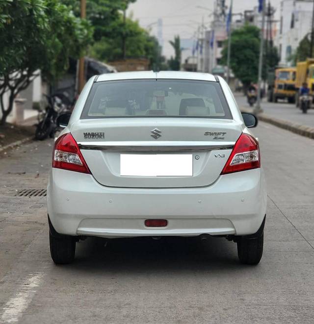 https://images10.gaadi.com/usedcar_image/4558778/original/processed_6e4de46ec9183678f787eb54049fe172.jpg?imwidth=6402