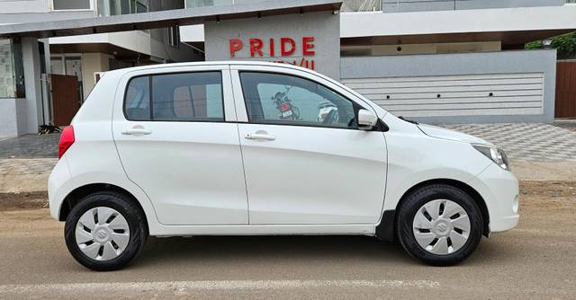 https://images10.gaadi.com/usedcar_image/4558785/original/processed_57012a5abbba83091ab096847330abc9.jpg?imwidth=6401