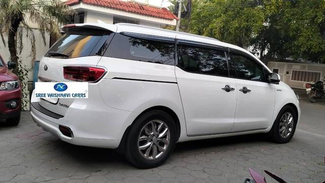 https://images10.gaadi.com/usedcar_image/4558787/original/processed_c5075c6ae0df56f21958376c21802e2f.jpg?imwidth=6402