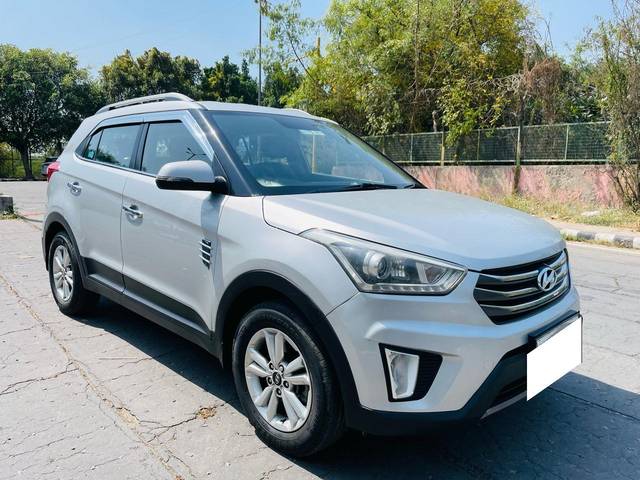 https://images10.gaadi.com/usedcar_image/4558797/original/processed_8d3ff439bd3d746bb8083410e037a373.jpg?imwidth=6400