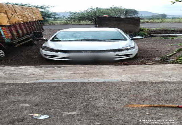 https://images10.gaadi.com/usedcar_image/4558813/original/908482f3-b99b-43d5-8e51-56420bbace27.?imwidth=6400