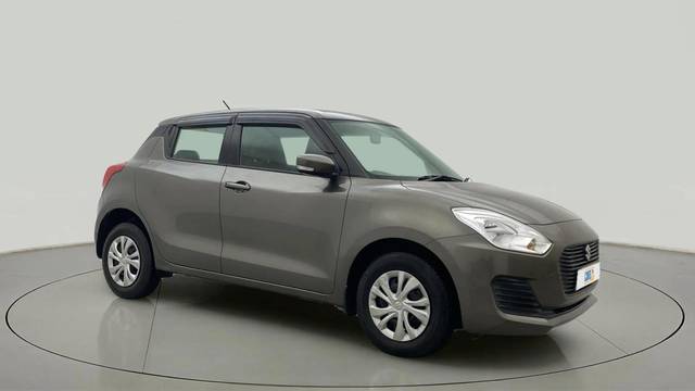 https://images10.gaadi.com/usedcar_image/4558814/original/e6da2fb0a18e29beb728f37f04d1d60e.jpg?imwidth=6400