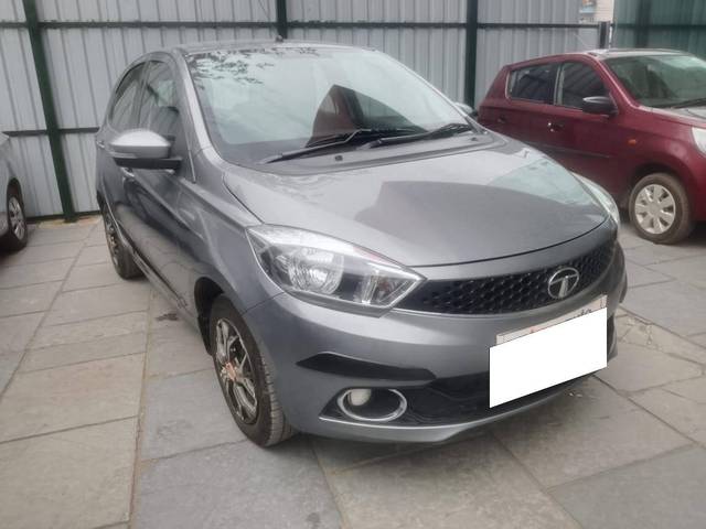 https://images10.gaadi.com/usedcar_image/4558816/original/processed_f4dd0db5b759584903f744aa0979c84a.jpg?imwidth=6400