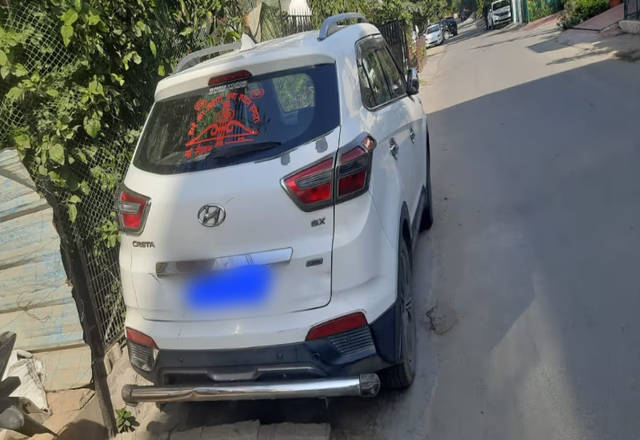 https://images10.gaadi.com/usedcar_image/4558829/original/b79435ba-4293-4fdd-86c5-fcc7364aab8b.?imwidth=6402