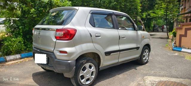 https://images10.gaadi.com/usedcar_image/4558887/original/processed_fb45aed5f46ecdc14c52908859315e16.jpg?imwidth=6401