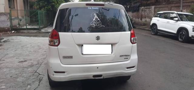 https://images10.gaadi.com/usedcar_image/4558890/original/processed_5ed2a3ae4d8c94c3f3adae26dd56b40c.jpg?imwidth=6401