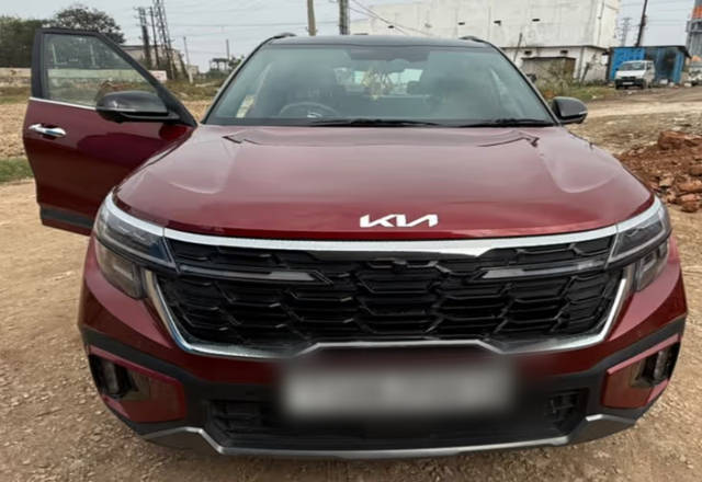 https://images10.gaadi.com/usedcar_image/4558910/original/d645b2cb-d7e9-44be-a337-f78a35ab36ac.?imwidth=6400
