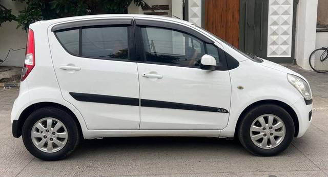 https://images10.gaadi.com/usedcar_image/4558912/original/processed_795e788dc79752ffd6e2b87f997aad4d.jpg?imwidth=6401