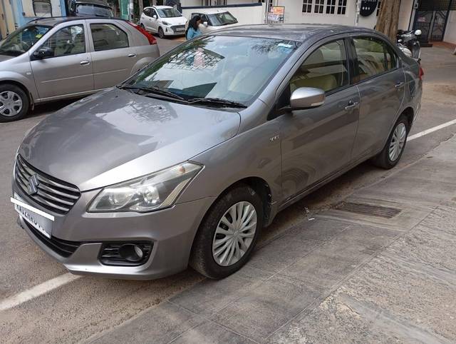 https://images10.gaadi.com/usedcar_image/4558946/original/processed_b03bba2dc1dab0b9d2b208960913dfb6.jpg?imwidth=6400