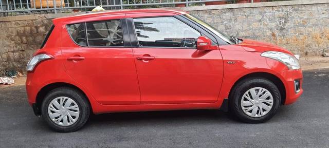 https://images10.gaadi.com/usedcar_image/4558957/original/processed_efc80391731c34af04a986fb1adccce7.jpg?imwidth=6401