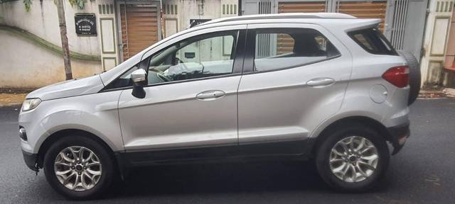 https://images10.gaadi.com/usedcar_image/4558959/original/processed_168d9e9a7d534e022d237cce4fad85c0.jpg?imwidth=6402