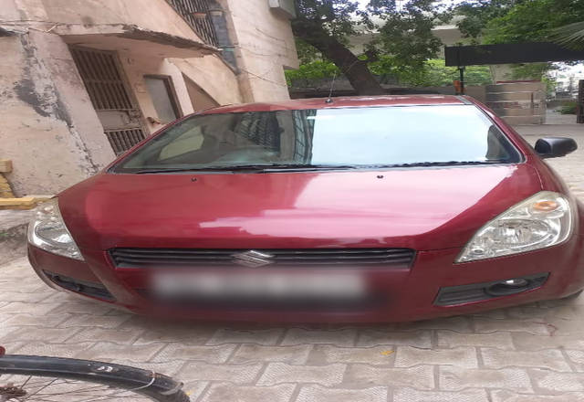 https://images10.gaadi.com/usedcar_image/4558973/original/db6e6525-aa91-400c-9900-7ae23ef489b1.?imwidth=6402