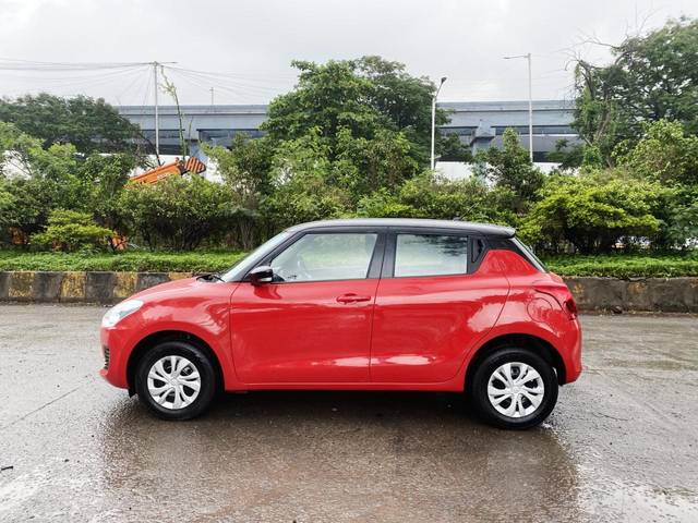 https://images10.gaadi.com/usedcar_image/4559028/original/3a4f544abf498796fa67da90d00f5efc.jpg?imwidth=6402