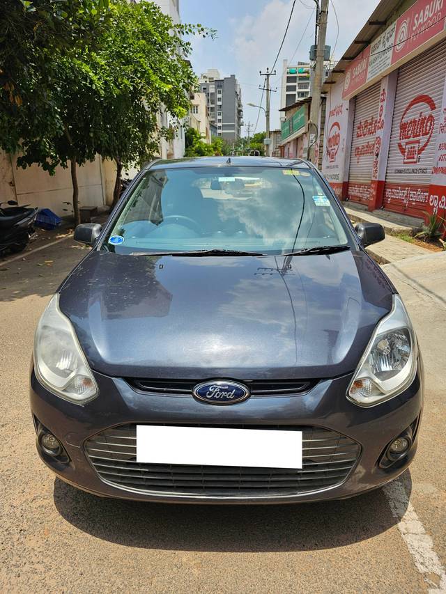 https://images10.gaadi.com/usedcar_image/4559029/original/processed_20e5741e07b09692f45e4c7e28d73750.jpg?imwidth=6402