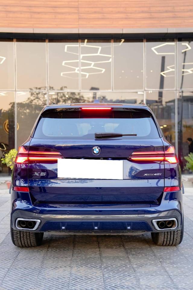 https://images10.gaadi.com/usedcar_image/4559030/original/processed_7d9daa6097822df2ffc72e43be3b898c.jpg?imwidth=6402