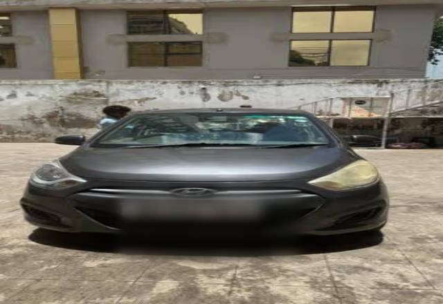 https://images10.gaadi.com/usedcar_image/4559038/original/fc55f554-79fd-40f0-96b6-dd58d707bee1.?imwidth=6402