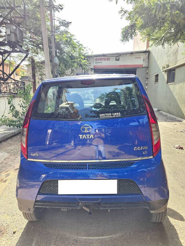 https://images10.gaadi.com/usedcar_image/4559043/original/processed_2d7529ab4ec58dcd2ad205058645dcc3.jpg?imwidth=6402