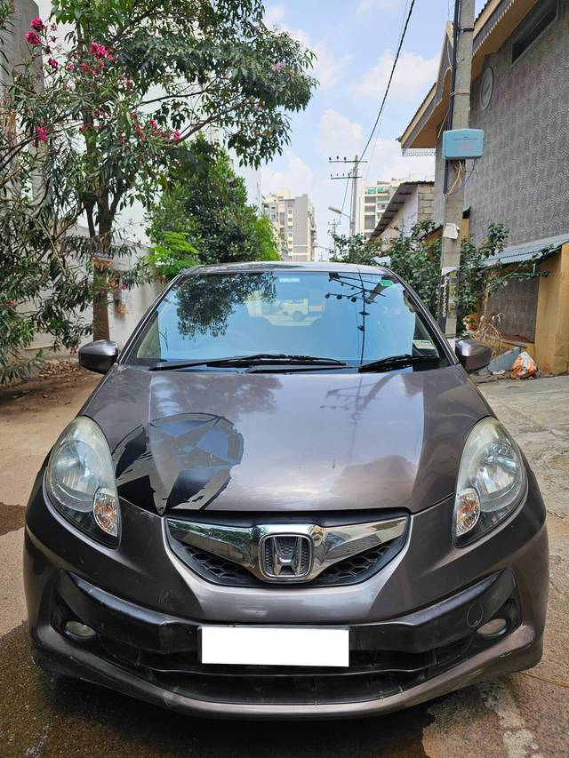 https://images10.gaadi.com/usedcar_image/4559057/original/processed_46d3fabacda22ba1e979d9e176b02ee4.jpg?imwidth=6400