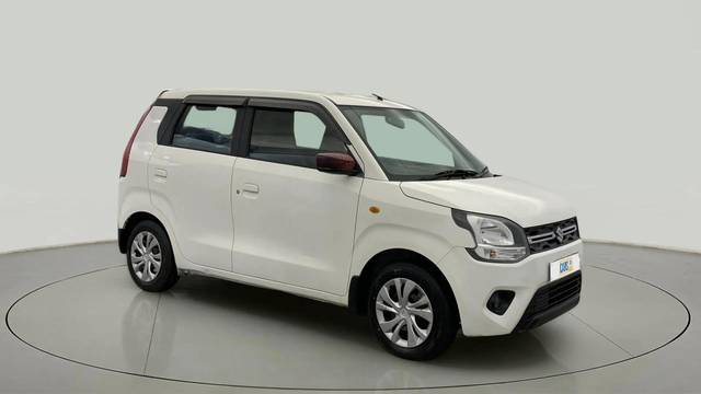 https://images10.gaadi.com/usedcar_image/4559081/original/bd2878715170ef7a4372ace41bce342f.jpg?imwidth=6400