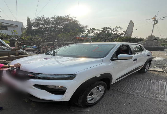 https://images10.gaadi.com/usedcar_image/4559105/original/43db5391-2d79-4edf-ba1c-16ca8e80a801.?imwidth=6400