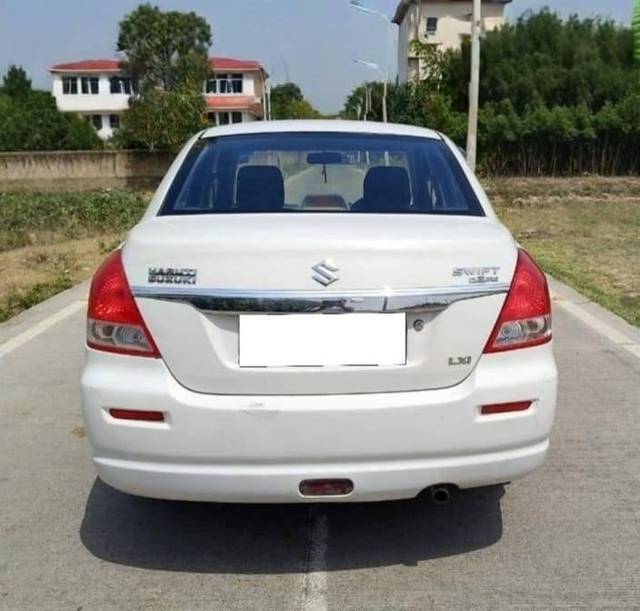 https://images10.gaadi.com/usedcar_image/4559144/original/processed_9092a0ee313bc463f0a4b1013174ff78.jpg?imwidth=6401
