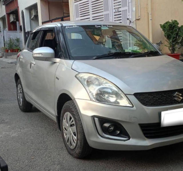 https://images10.gaadi.com/usedcar_image/4559170/original/processed_d2962c79dc8b1281bd711d37859a0033.png?imwidth=6400