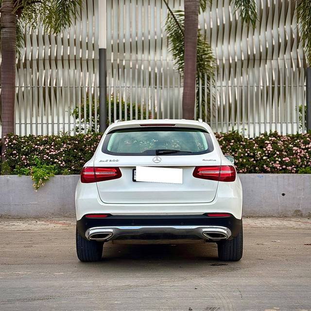 https://images10.gaadi.com/usedcar_image/4559195/original/processed_4f61ce56c6fa728c0654a7884ba590a6.jpg?imwidth=6402