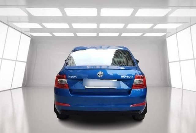 https://images10.gaadi.com/usedcar_image/4559204/original/processed_16c484d1acac18960c0f4efe2eee1826.jpeg?imwidth=6401