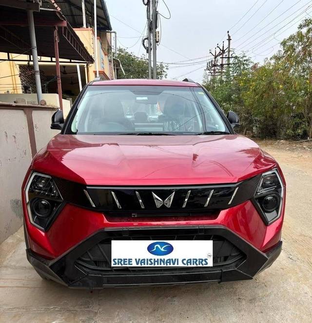 https://images10.gaadi.com/usedcar_image/4559206/original/processed_559f85efb54020de8d3f684732cd3270.jpeg?imwidth=6400