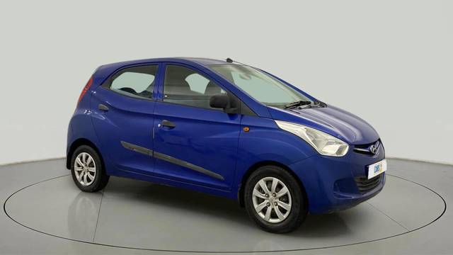 https://images10.gaadi.com/usedcar_image/4559230/original/d6eb1282ecddb2e4ea74eb8671a44bdd.jpg?imwidth=6400
