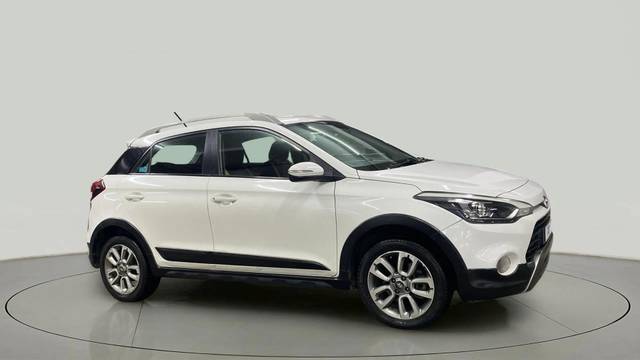 https://images10.gaadi.com/usedcar_image/4559235/original/29b599738726a005c10d30545e3a97e8.jpg?imwidth=6400