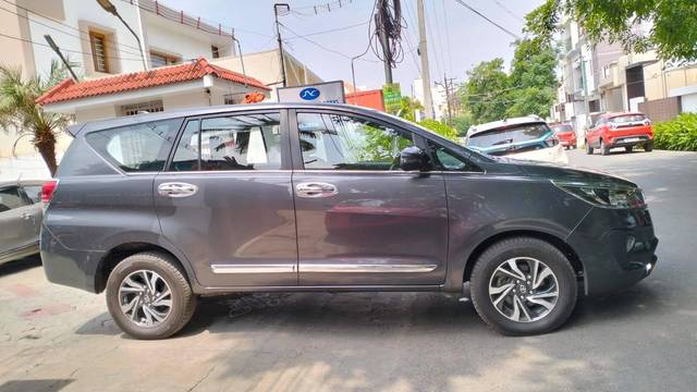 https://images10.gaadi.com/usedcar_image/4559309/original/processed_8307fd7215349f850eb5865e0dc485fc.jpeg?imwidth=6401