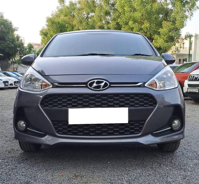 https://images10.gaadi.com/usedcar_image/4559310/original/processed_c4d4887ee732c651cc5d89581a9f2763.jpg?imwidth=6400