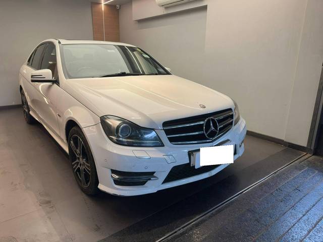 https://images10.gaadi.com/usedcar_image/4559311/original/processed_a6e9b0a12f3ceda67d04499528a98614.jpeg?imwidth=6401