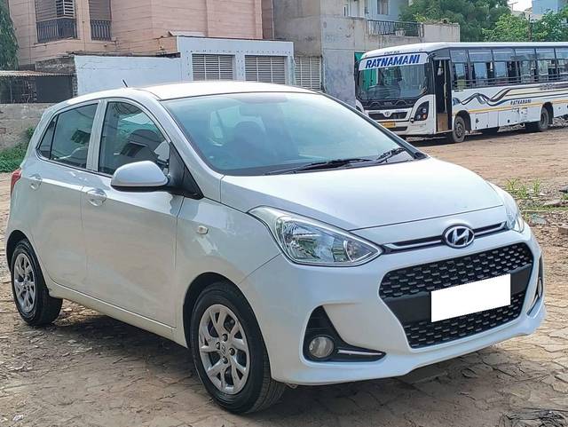 https://images10.gaadi.com/usedcar_image/4559323/original/processed_da72291705791877ec1acea1dabfa339.jpg?imwidth=6400