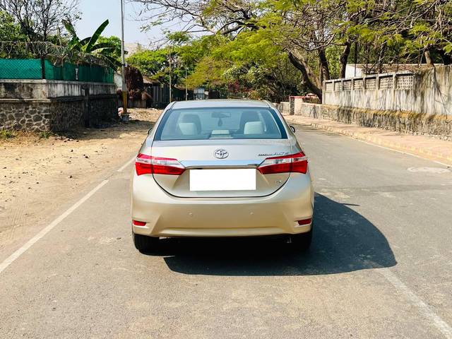 https://images10.gaadi.com/usedcar_image/4559340/original/processed_9132a335-6222-446d-bce3-60a18c83771a.jpg?imwidth=6402