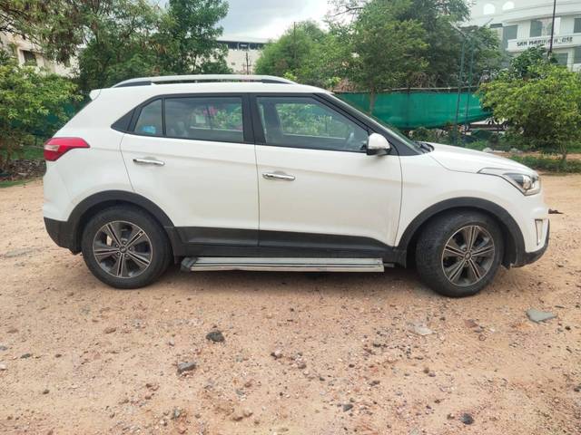 https://images10.gaadi.com/usedcar_image/4559347/original/processed_7f5c8d121638b21e22d18fcbc051f6c5.jpg?imwidth=6401