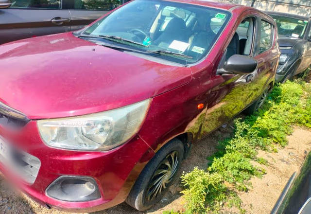 https://images10.gaadi.com/usedcar_image/4559375/original/2de94e3a-9d94-496e-8a95-8cada9bc1f74.?imwidth=6400