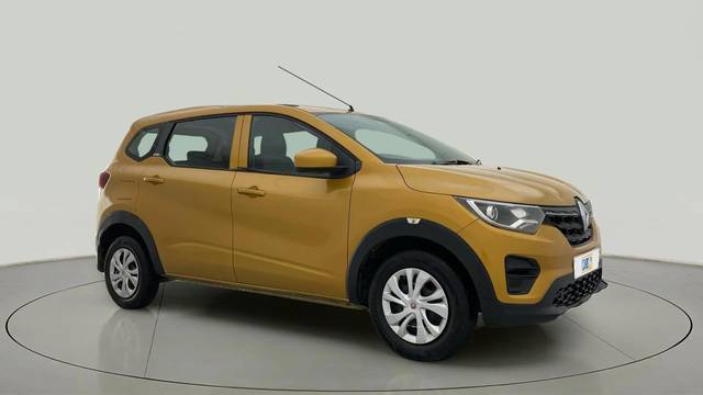 https://images10.gaadi.com/usedcar_image/4559376/original/1095f3647cb069fc0e44cd53adce3f11.jpg?imwidth=6400