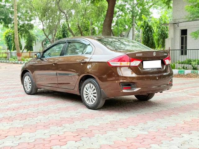 https://images10.gaadi.com/usedcar_image/4559379/original/processed_89d35db3475615e2a8f3106b3c382775.jpg?imwidth=6402