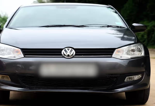 https://images10.gaadi.com/usedcar_image/4559387/original/6b7b567e-6e96-4817-9594-0db86d0008c8.?imwidth=6400