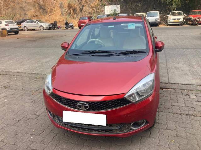 https://images10.gaadi.com/usedcar_image/4559389/original/processed_ac966bdb694466c86c02f7b2fbe9b725.jpg?imwidth=6401