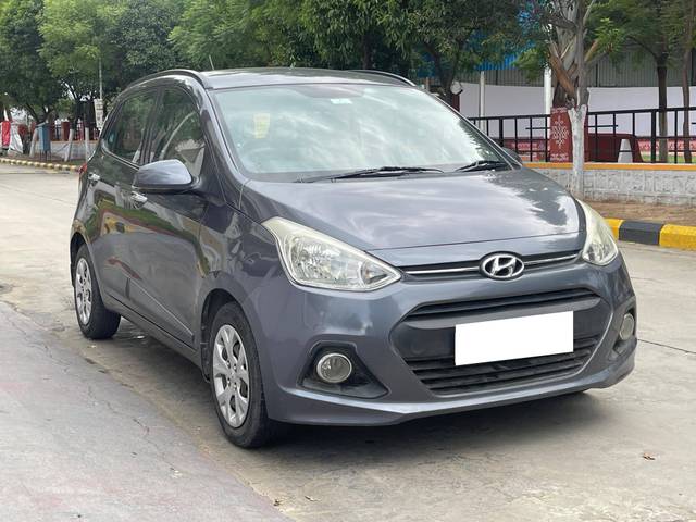 https://images10.gaadi.com/usedcar_image/4559390/original/processed_05f0f1e2e08e54b4664845ac4b8c2226.jpg?imwidth=6400